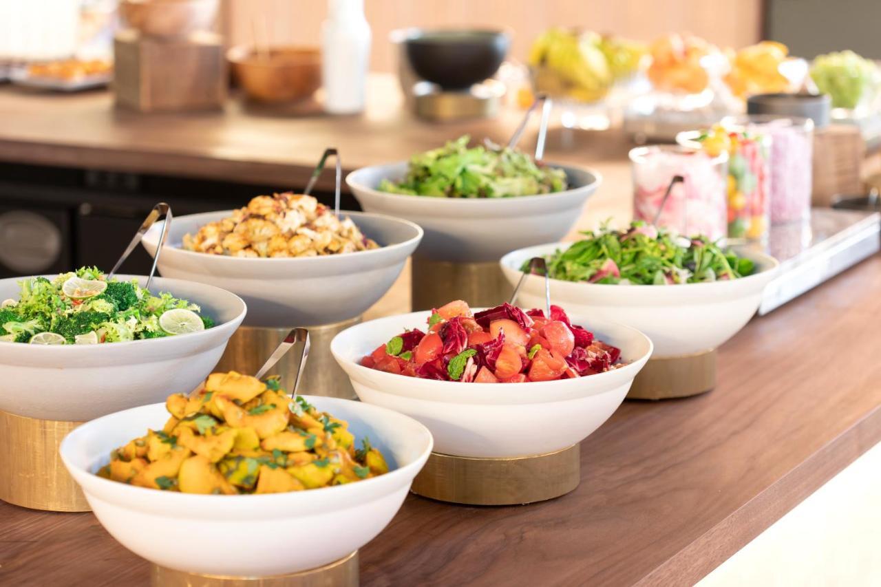 Good Nature Hotel Κιότο Εξωτερικό φωτογραφία A selection of salads
