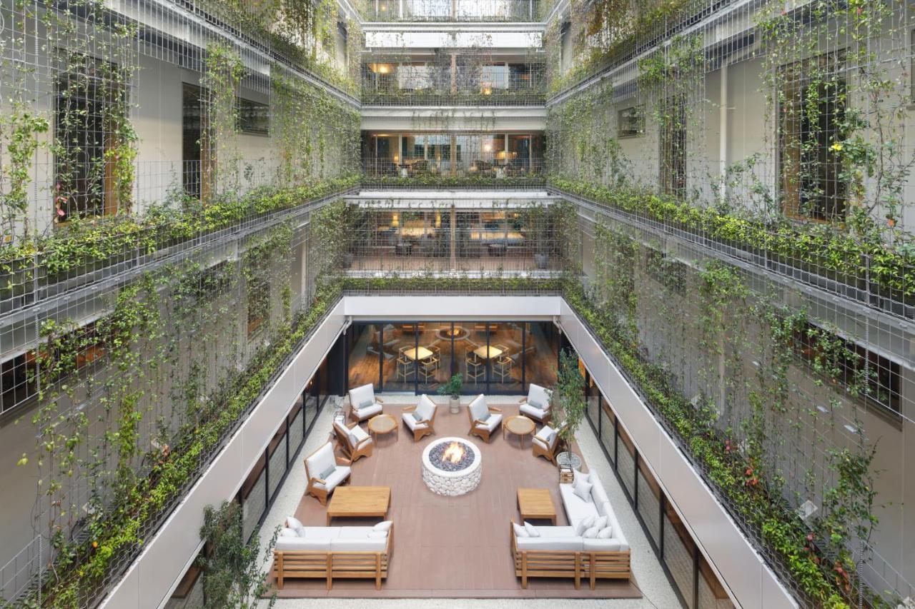Good Nature Hotel Κιότο Εξωτερικό φωτογραφία The hotel's atrium
